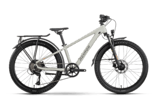 R Raymon  Nayta 24 Pro Street